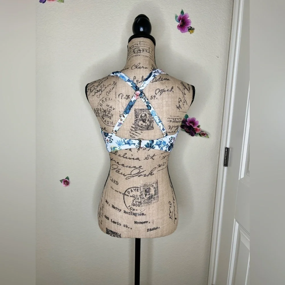 Cremieux Folkrique Floral Bikini Top